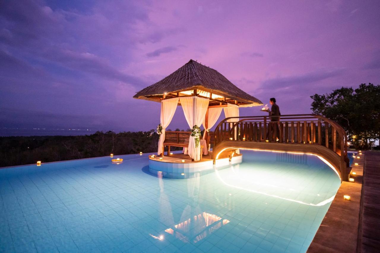 Toyapakeh Semabu Hills Hotel Nusa Penida מראה חיצוני תמונה
