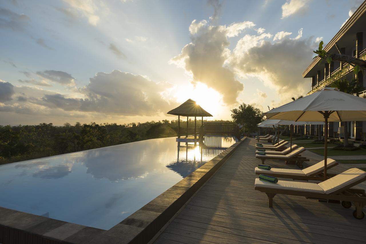 Toyapakeh Semabu Hills Hotel Nusa Penida מראה חיצוני תמונה
