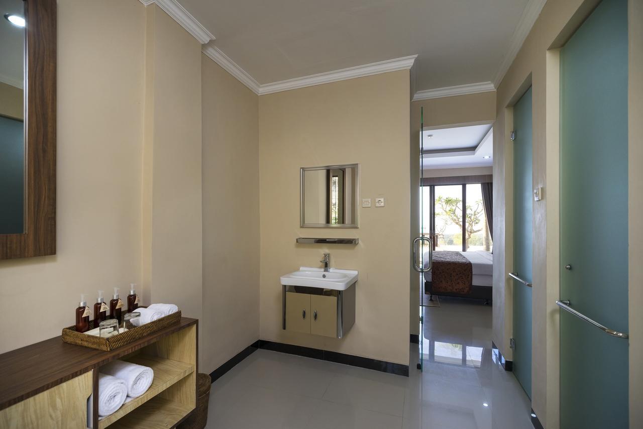 Toyapakeh Semabu Hills Hotel Nusa Penida מראה חיצוני תמונה